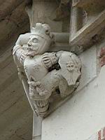 Blois, Chateau, Aile Louis XII, Cul-de-lampe, Roi-soldat (2)